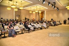 IV Şuşa Qlobal Media Forumu çərçivəsində etimadın bərbasında media diplomatiyasının rolu müzakirə olunur (FOTO)