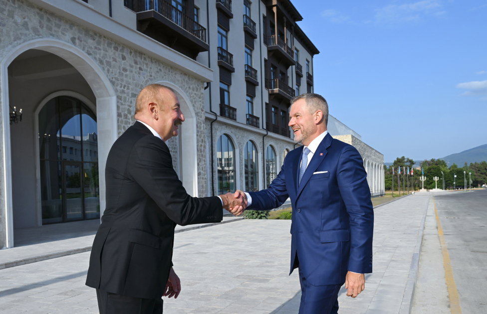 Prezident İlham Əliyevin adından Xankəndidə Slovakiya Prezidentinin şərəfinə rəsmi nahar verilib (FOTO)