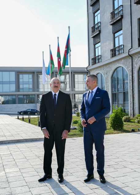Prezident İlham Əliyevin adından Xankəndidə Slovakiya Prezidentinin şərəfinə rəsmi nahar verilib (FOTO)