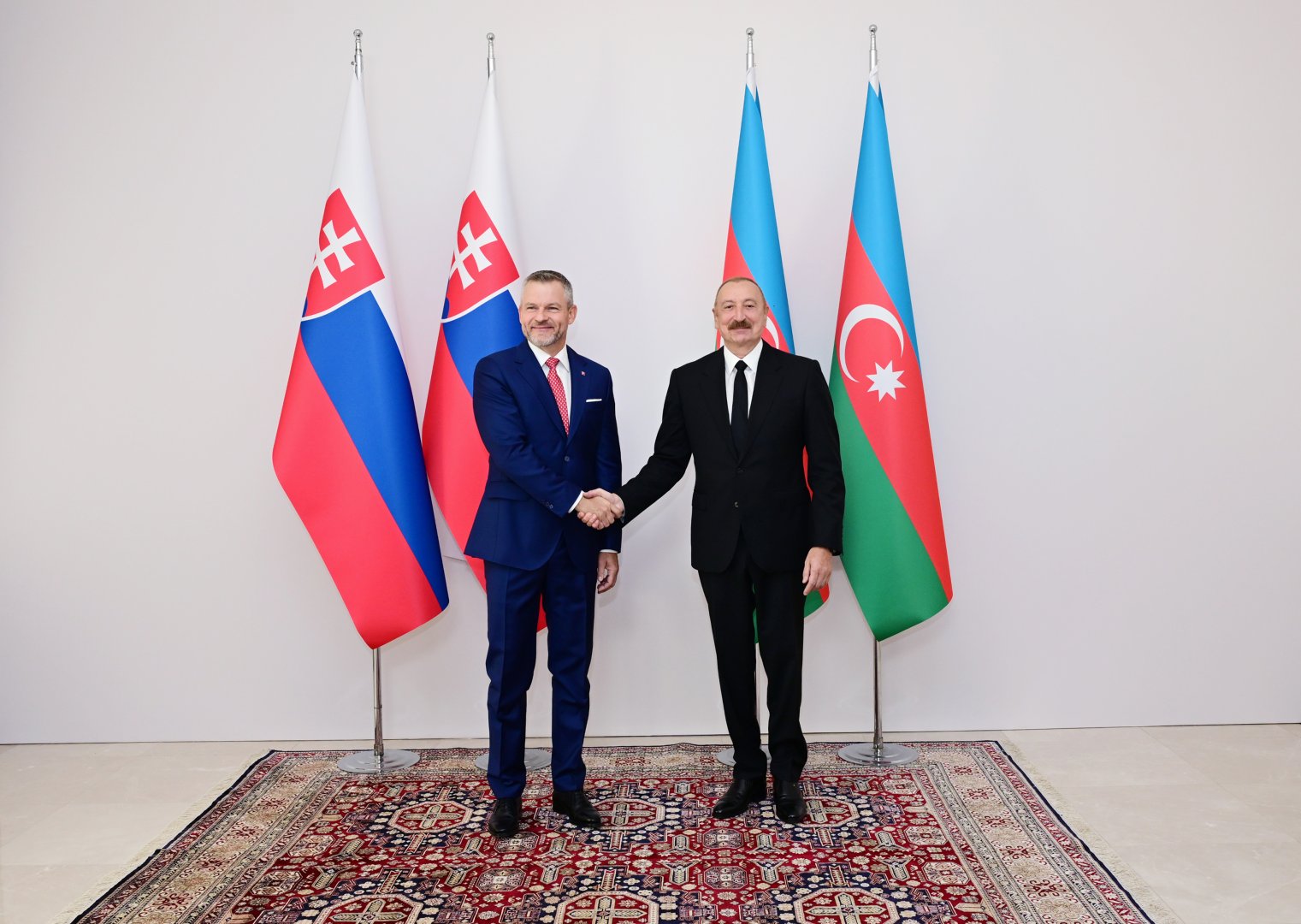 Slovakiya Prezidenti Peter Pelleqrininin Şuşada rəsmi qarşılanma mərasimi olub (FOTO)