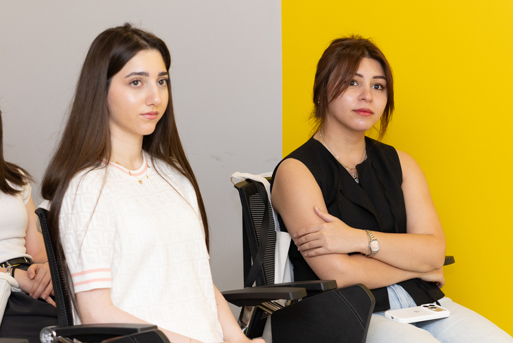 Yelo Bank-ın “Summer Challenge” yay təcrübə proqramı başladı! (FOTO)