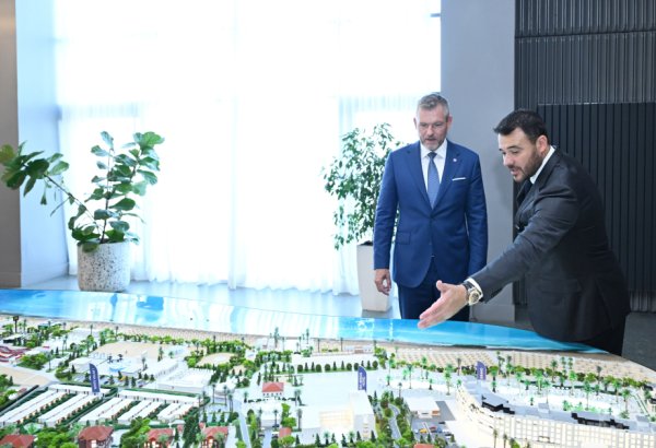 Slovakiya Prezidenti “Sea Breeze”lə tanış olub (FOTO)