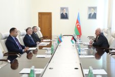 Səhiyyə naziri İordaniyanın Azərbaycandakı səfiri ilə görüşüb (FOTO)