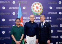 Diasporla İş üzrə Dövlət Komitəsində Azərbaycan və İsrail kinematoqrafçılarının birgə layihəsi təqdim olunub (FOTO)