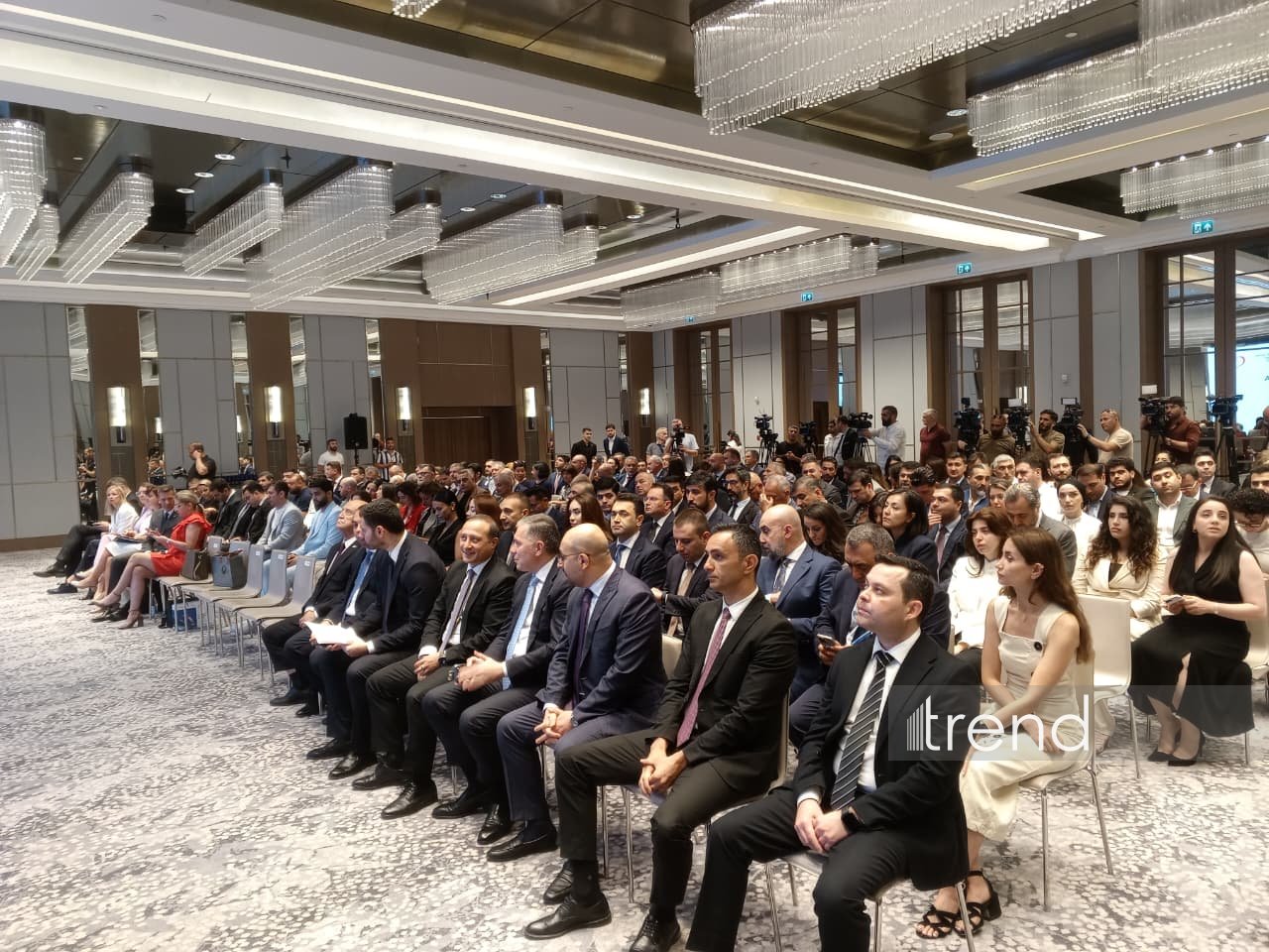 Bakıda Azərbaycan-Slovakiya biznes-forumu keçirilir (FOTO)