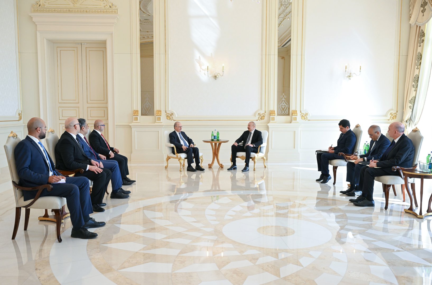 Prezident İlham Əliyev Fələstinin Baş nazirini qəbul edib (FOTO)