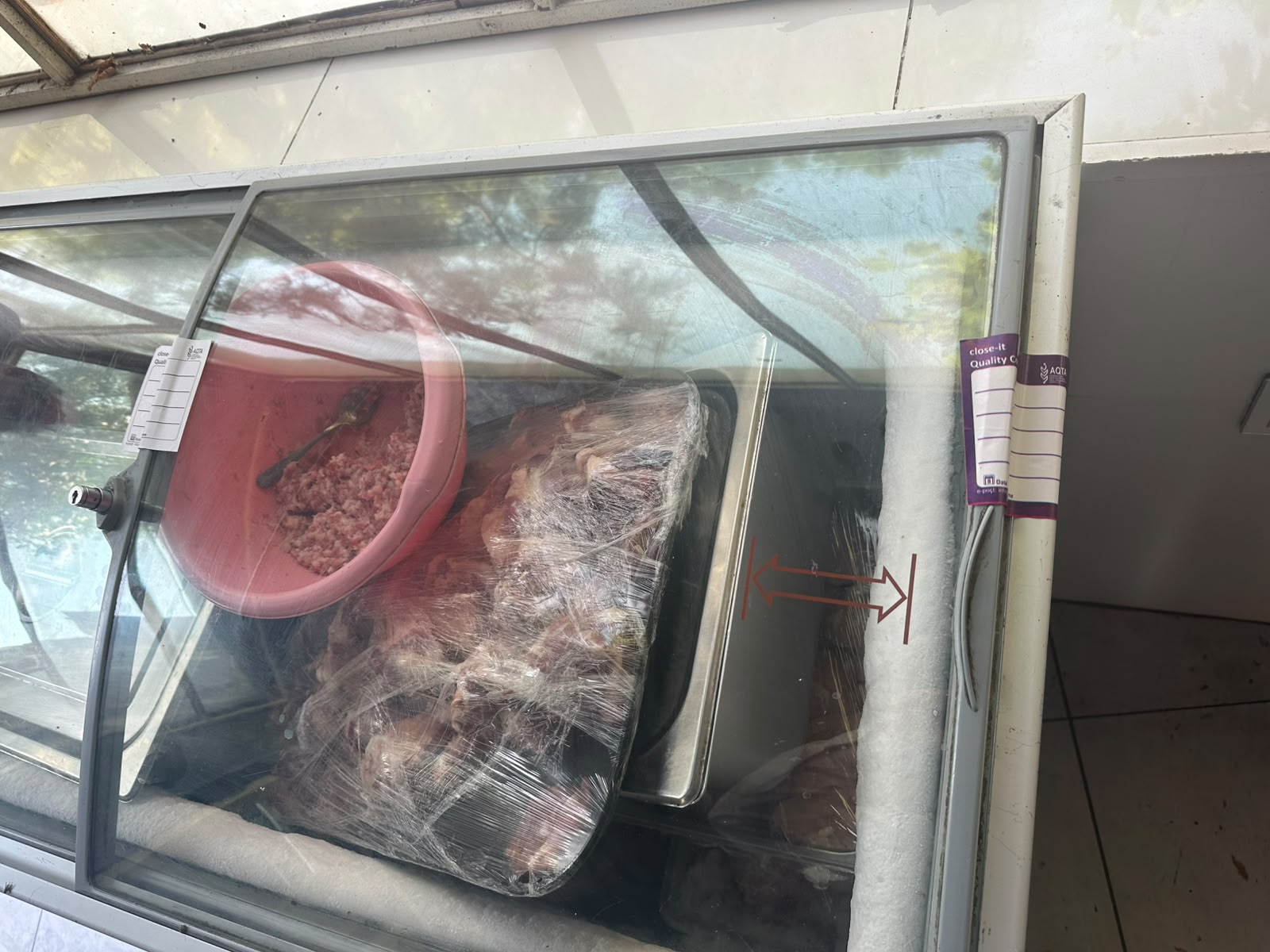 Şəmkirdə qida zəhərlənməsi baş verən restoran fəaliyyətini dayandırdı (FOTO)