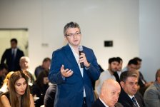 İnnovasiya ekosisteminə dair qanunvericilik təşəbbüsləri ilə bağlı ictimai dinləmə keçirilib (FOTO)