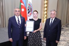 Azərbaycanda vəkillərin sayı ilk dəfə 3 mini ötüb (FOTO)