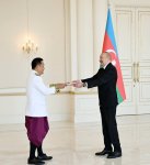 Prezident İlham Əliyev Kambocanın Azərbaycanda yeni təyin olunmuş səfirinin etimadnaməsini qəbul edib (FOTO/VİDEO)