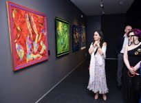 Heydər Əliyev Fondunun vitse-prezidenti Leyla Əliyeva Budapeştdə “Azərbaycan xalçaları – ənənədən müasir incəsənətə” sərgisinin təqdimatında iştirak edib (FOTO)
