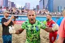 Çimərlik futbolu üzrə Azərbaycan millisi Avropa çempionatının B Liqasının qalibi olub (FOTO)