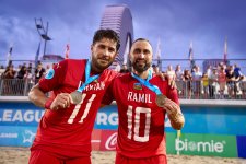 Çimərlik futbolu üzrə Azərbaycan millisi Avropa çempionatının B Liqasının qalibi olub (FOTO)