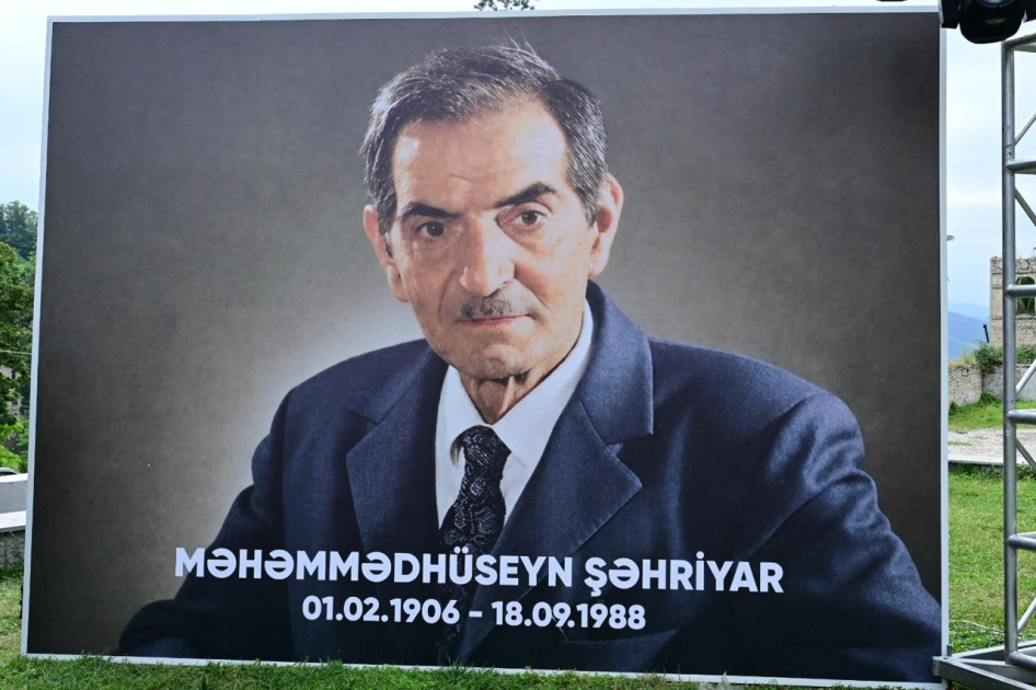 Şuşada “Sözün həsrəti–Heydərbabaya salam" adlı bədii-musiqili kompozisiya nümayiş olunub (FOTO)