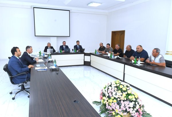 Nazir Rəşad Nəbiyev Xaçmazda vətəndaşları qəbul edib (FOTO)