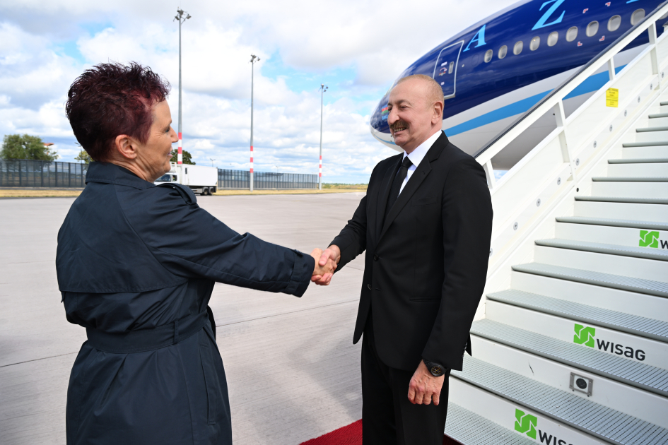 Prezident İlham Əliyev Almaniyaya rəsmi səfərə gəlib (FOTO/VİDEO)