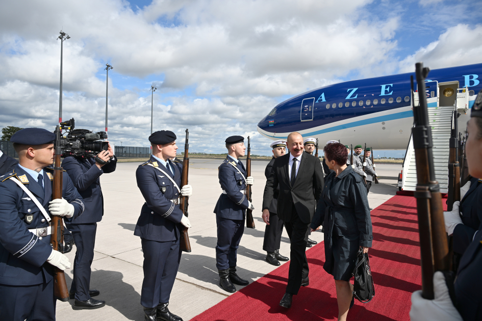 Prezident İlham Əliyev Almaniyaya rəsmi səfərə gəlib (FOTO/VİDEO)