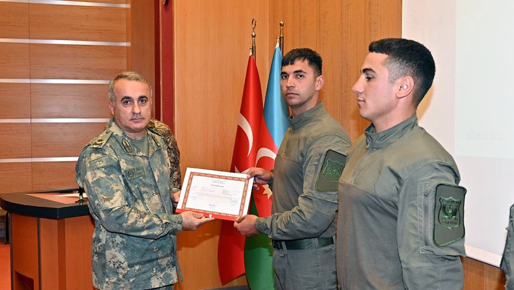 Müdafiə Nazirliyinin Hərbi Polis İdarəsinin nümayəndə heyəti Türkiyəyə səfər edib (FOTO)
