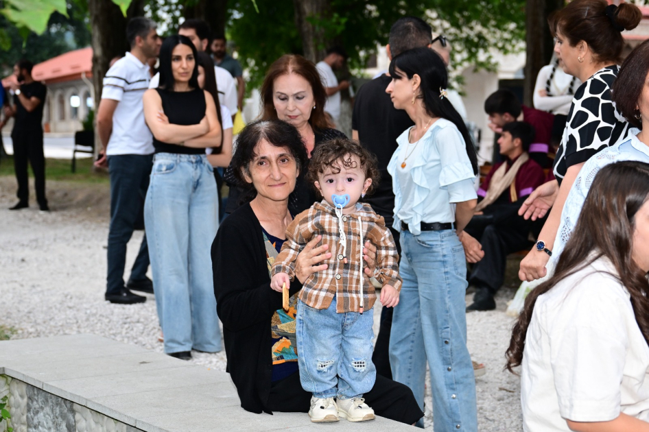 Vaqif Poeziya Günləri "Sözün Zəfəri – Zəfərin sədası" adlı konsert proqramı ilə yekunlaşıb (FOTO)