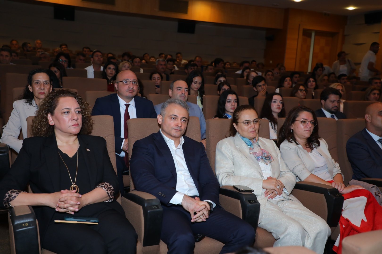 AzTV-nin sifarişi ilə hazırlanan “Sultan Həsən Bahadur” filminin təqdimatı olub (FOTO)