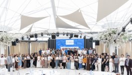 Azərbaycan Hava Yolları Milli Mətbuat Günü münasibətilə media nümayəndələri üçün intellektual yarış təşkil edib (FOTO)