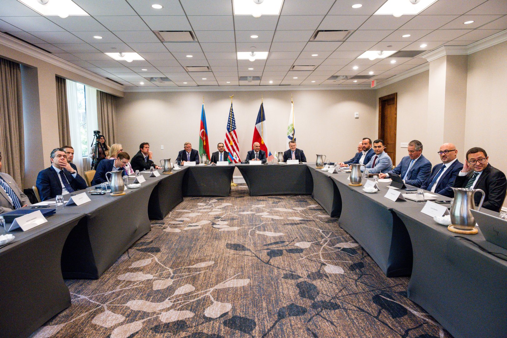 Tarixi nailiyyət: GL Group ABŞ-da dörd neft-qaz aktivini əldə edən ilk Azərbaycan şirkəti oldu (FOTO)