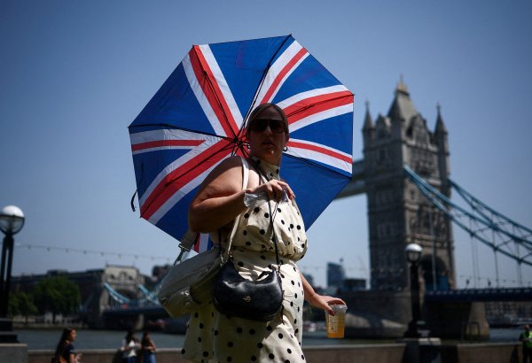 Anomal istilər Britaniya iqtisadiyyatına 1,5 milyard dollar ziyan vurub