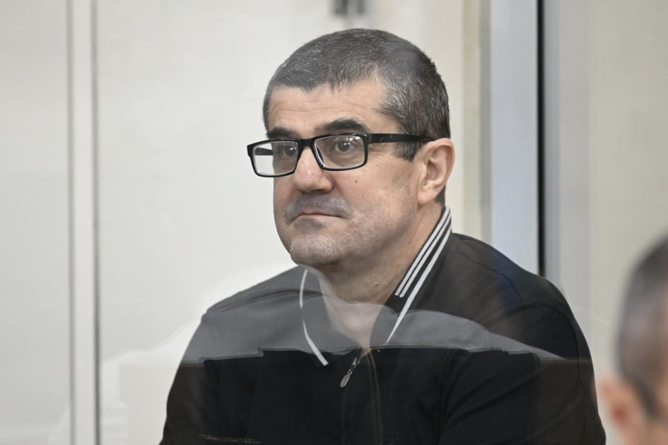 Ermənistan vətəndaşlarının şikayətləri üzrə apellyasiya məhkəməsi dövlət ittihamını müdafiə edən prokurorların çıxışları ilə davam etdirilib (FOTO)