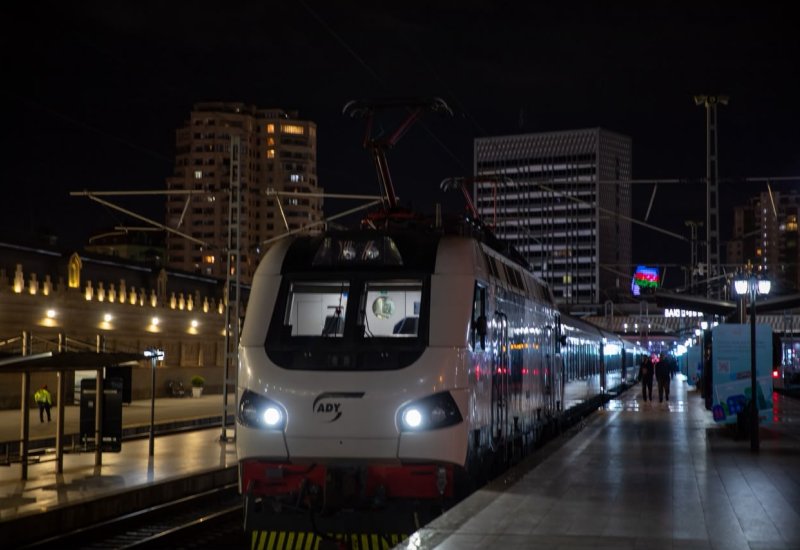 Bakı–Tbilisi–Bakı qatarlarına 7 əlavə vaqon qoşulacaq