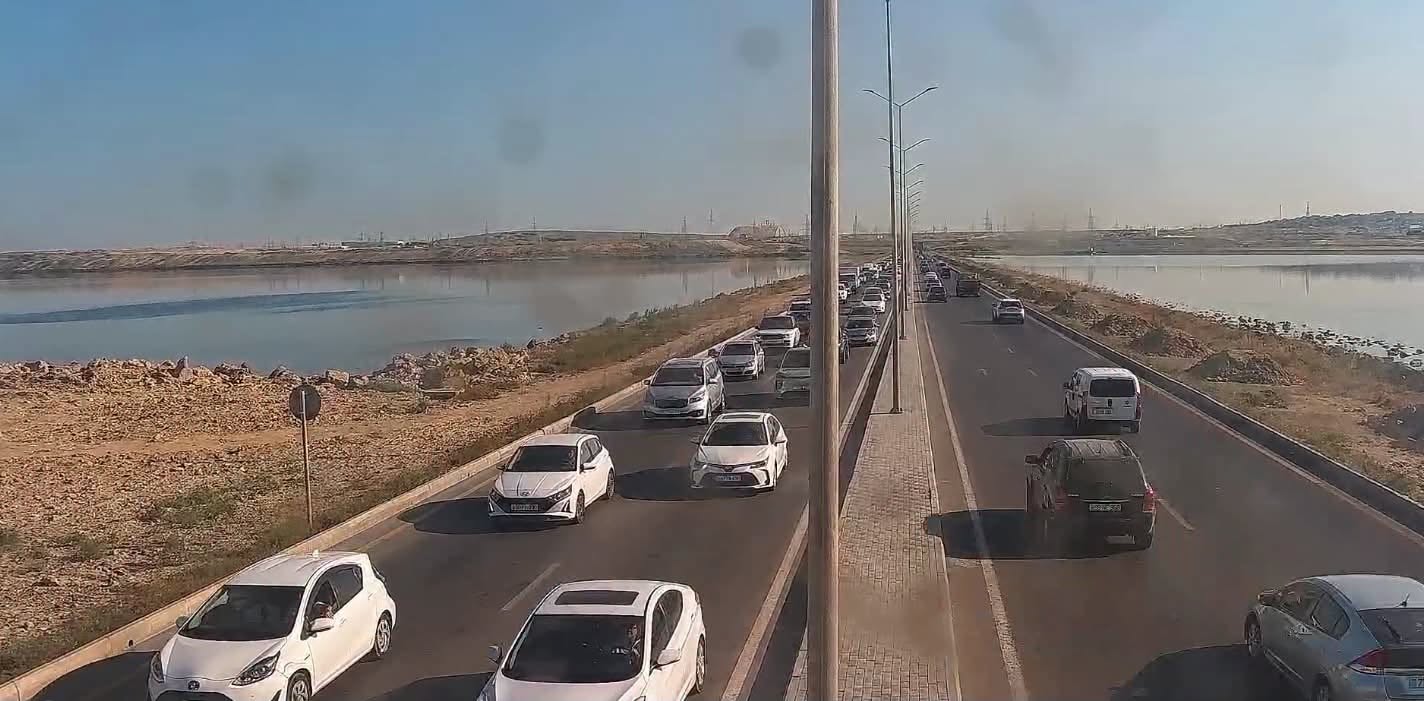 DİQQƏT: Bu yollarda tıxac var - SİYAHI (FOTO)