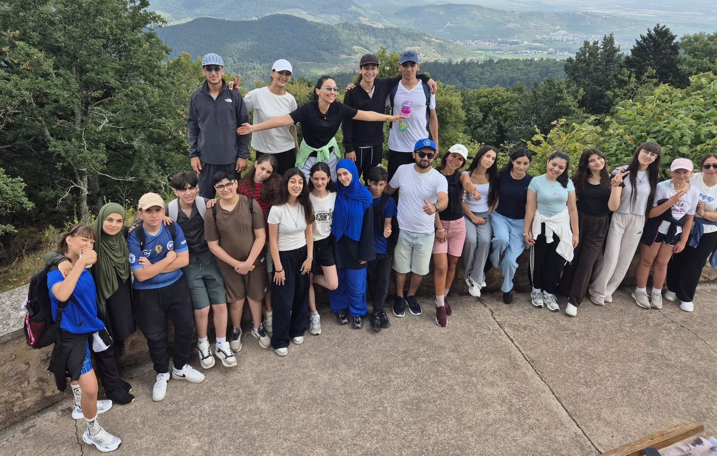 Şəhid övladlarının iştirakı ilə VIII “Qardaşlaşmış Qarabağ Məktəbləri” Yay Düşərgəsi başa çatıb (FOTO)