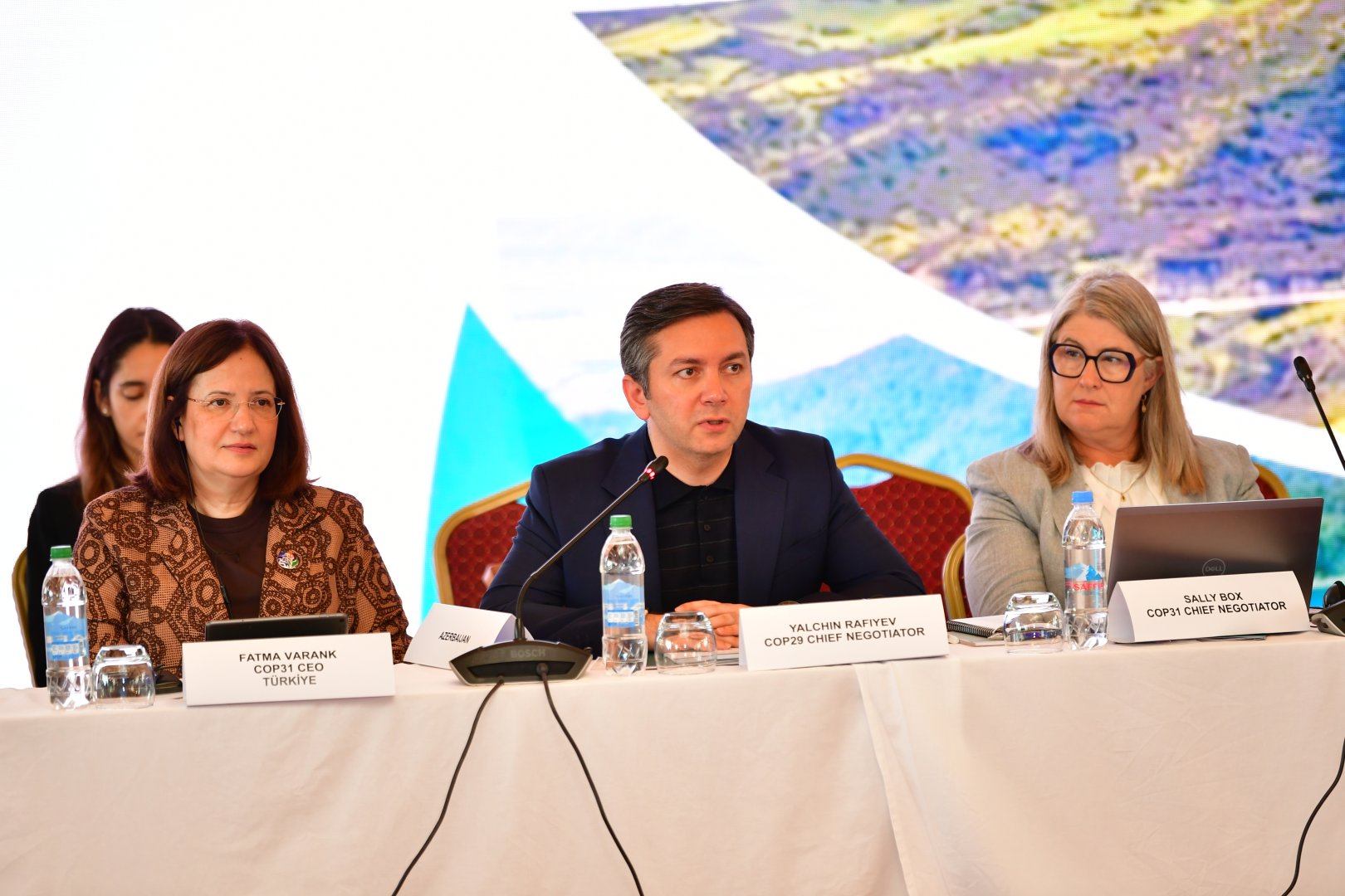 İqlim danışıqçılarının üçüncü Şamaxı qeyri-rəsmi toplantısı keçirilib (FOTO)