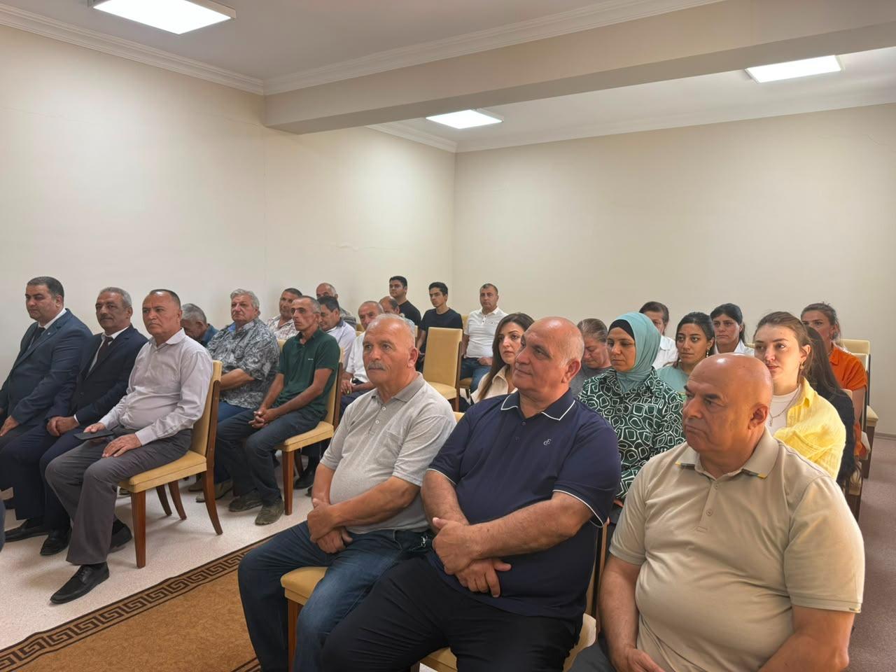 Milli Məclisin deputatı Vüqar Rəhimzadə Ordubadda seçiciləri ilə növbəti görüşünü keçirib (FOTO)