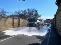 Bakıda daxili iməclik keçirilib: küçələr yuyulub (FOTO)