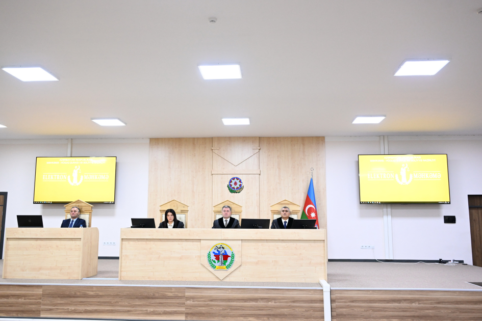 Ermənistan vətəndaşlarının şikayətləri üzrə apellyasiya məhkəməsi dövlət ittihamını müdafiə edən prokurorların çıxışları ilə davam etdirilib (FOTO)