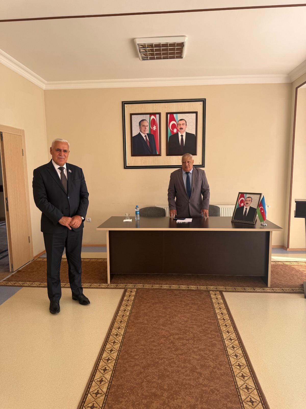 Milli Məclisin deputatı Vüqar Rəhimzadə Culfada seçiciləri ilə növbəti görüşünü keçirib (FOTO)