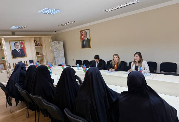 Ombudsman nümayəndələri Suriyadan repatriasiya olunan Azərbaycan vətəndaşları ilə görüşüblər (FOTO)