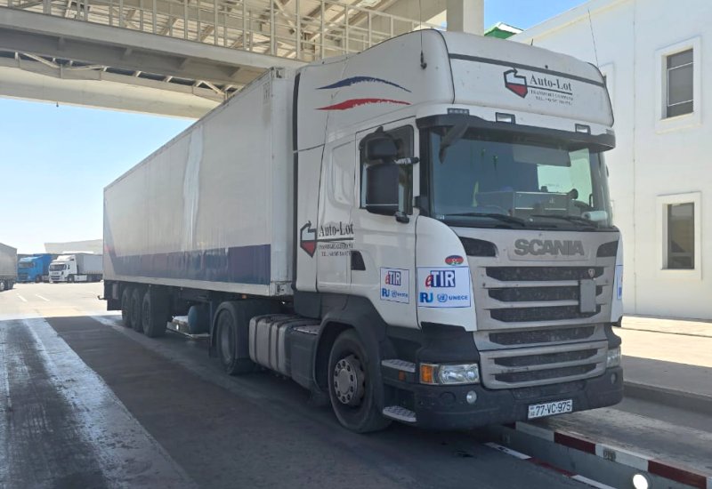 Azərbaycan-Gürcüstan sərhədində yük nəqliyyat vasitələrinin keçidi sürətləndiriləcək
