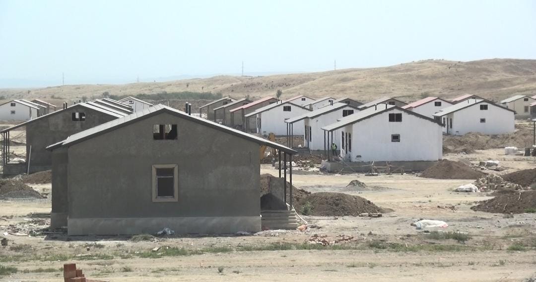 Pirəhmədlidə 146 fərdi ev ilin sonunadək təhvil veriləcək (FOTO)