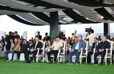 Prezident İlham Əliyev Qırğızıstan, Özbəkistan və Tacikistan prezidentləri ilə birlikdə Çolpon-Ata şəhərində Qolf Klubun açılışında iştirak edib (FOTO)