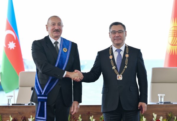 Azərbaycan Prezidenti İlham Əliyev və Qırğızıstan Prezidenti Sadır Japarovun təltifolunma mərasimi keçirilib (FOTO/VİDEO) (YENİLƏNİB)