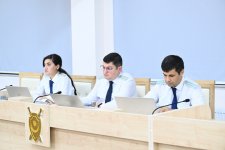 Ermənistan vətəndaşlarının şikayətləri üzrə apellyasiya məhkəməsində hakimlər kollegiyası müşavirəyə gedib (FOTO)