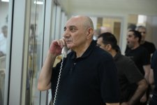 Ermənistan vətəndaşlarının şikayətləri üzrə apellyasiya məhkəməsində hakimlər kollegiyası müşavirəyə gedib (FOTO)