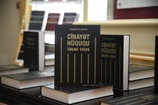 Professor İsfəndiyar Ağayevin “Cinayət hüququ. Ümumi hissə” kitabının təqdimatı keçirilib (FOTO)