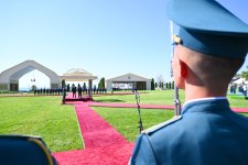 Prezident İlham Əliyevin Çolpon-Ata şəhərində rəsmi qarşılanma mərasimi olub (FOTO/VİDEO)
