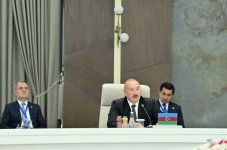 Prezident İlham Əliyev Çolpon-Ata şəhərində Azərbaycan və Mərkəzi Asiya ölkələrinin Dövlət Başçılarının qeyri-rəsmi görüşündə iştirak edib (FOTO)