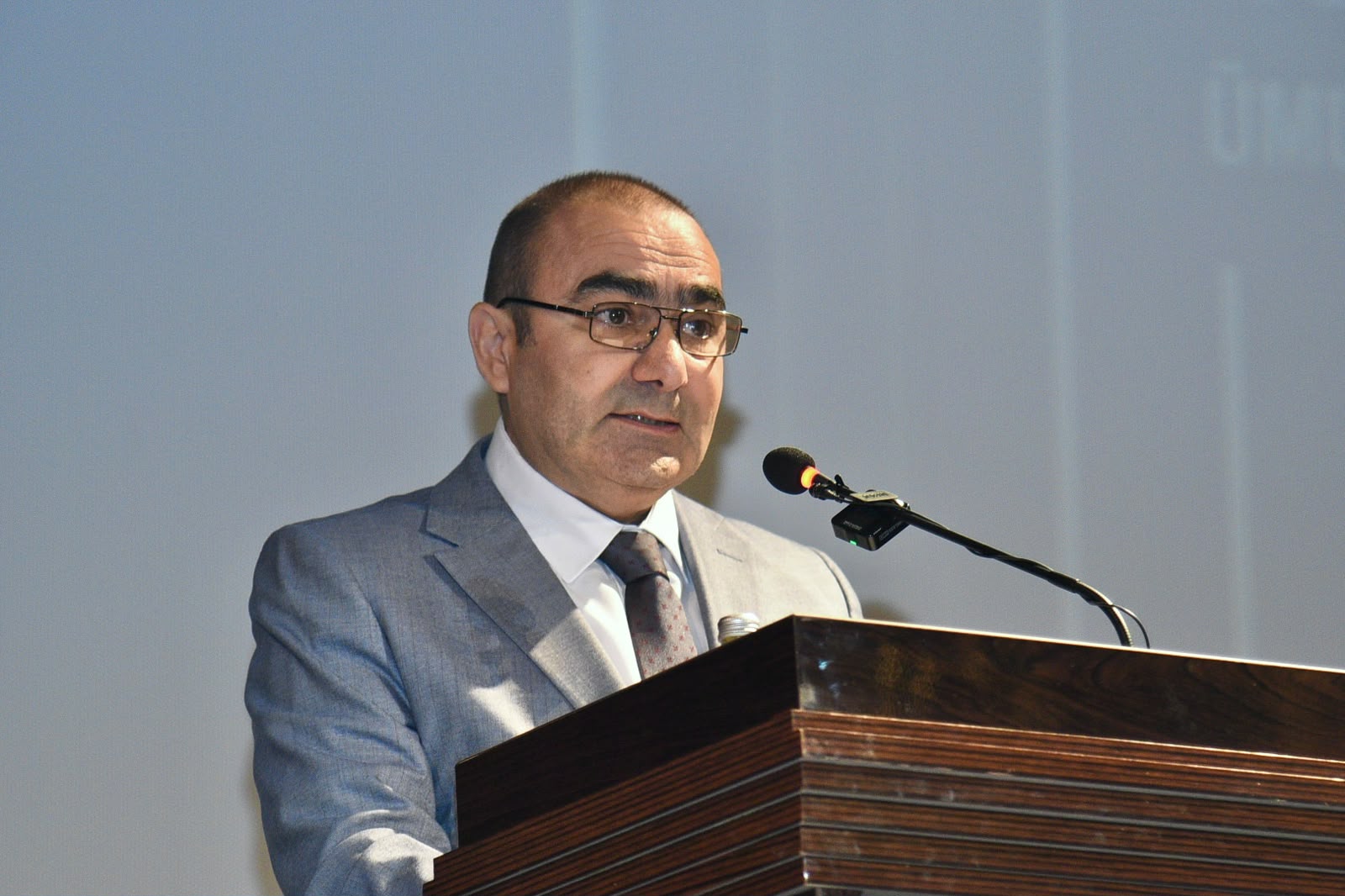 Professor İsfəndiyar Ağayevin “Cinayət hüququ. Ümumi hissə” kitabının təqdimatı keçirilib (FOTO)