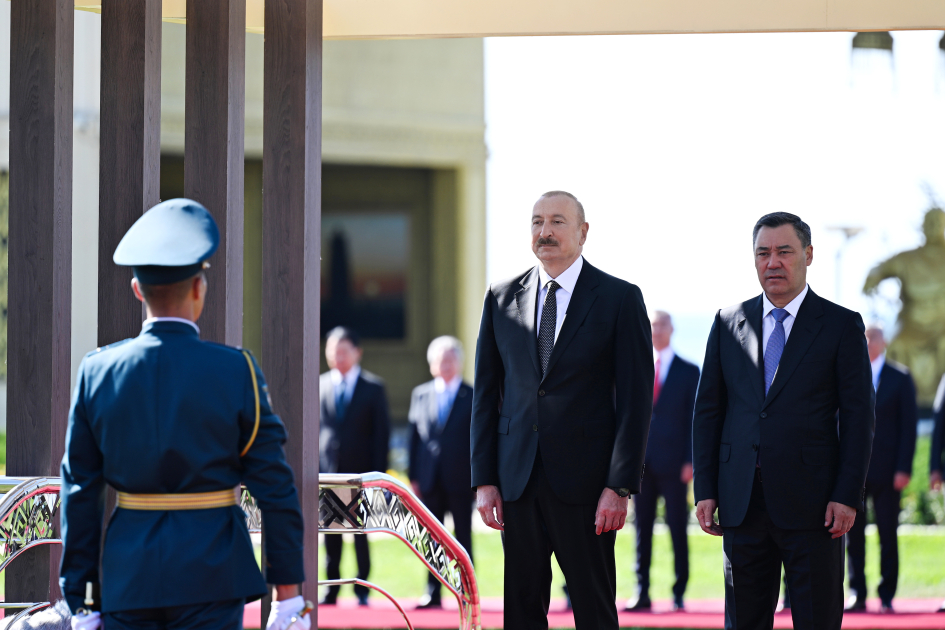 Prezident İlham Əliyevin Çolpon-Ata şəhərində rəsmi qarşılanma mərasimi olub (FOTO/VİDEO)