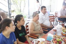 Elnur Rzayev Nabranda xüsusi qayğıya ehtiyacı olan uşaqları ziyarət edib (FOTO)
