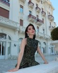 Məşhur türk aktrisası Özge Gürel “44” filminin baş rolunda (FOTO)